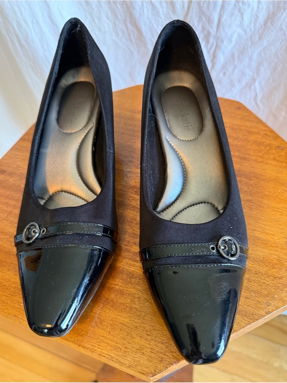Kelly & Katie Jenna Black Patent Pointed-Toe Kitten Heel pump
